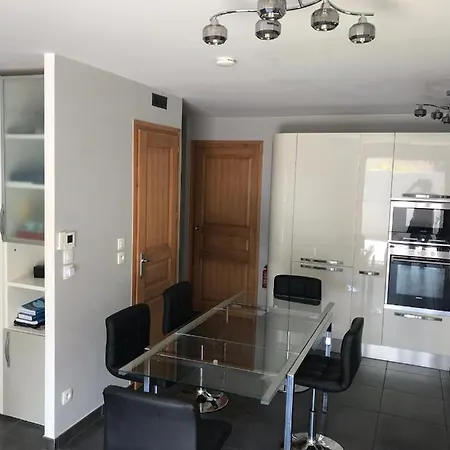Apartament Sauberands 8, L'aiguilles De *